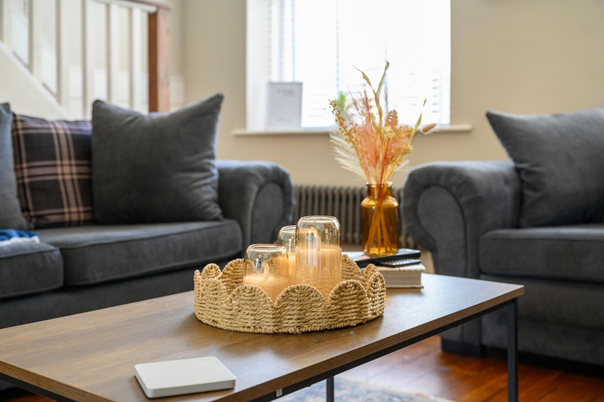 Relax At Little Hawkcliffe Villa Steeton Bagian luar foto