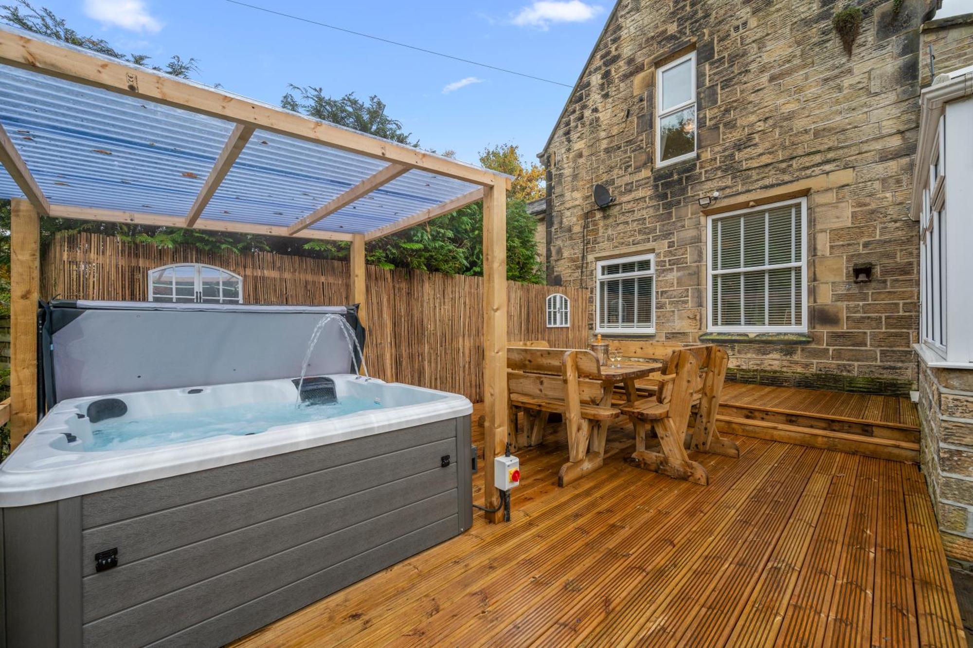 Relax At Little Hawkcliffe Villa Steeton Bagian luar foto