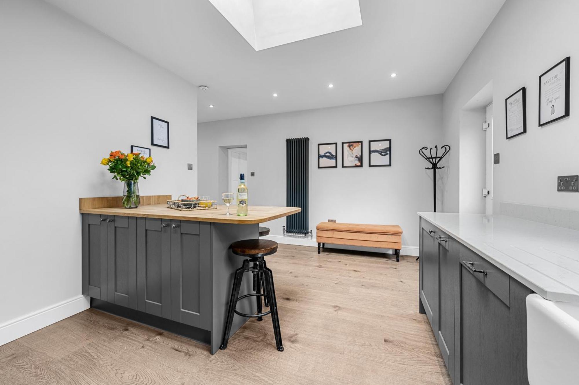 Relax At Little Hawkcliffe Villa Steeton Bagian luar foto